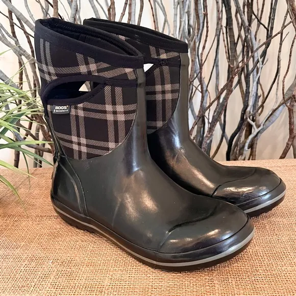 BOGS Plimsoll Plaid Mid Calf Insulated Waterproof Boots Size 10 Women’s