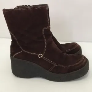 Bongo Platform Brown Suede Boots Size 8.5