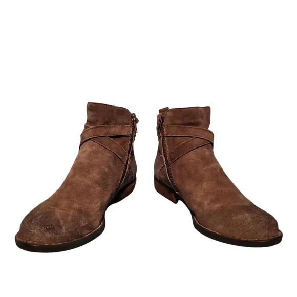 Born Brown Beige Leather Zip-Up Ankle Harness Booties Boots Women's Size 6.5M