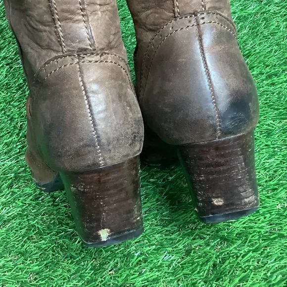 Born Brown Leather Tall Riding Boots Zip Up 6