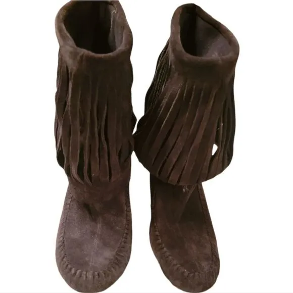 𝅺Born Brown Suede Fringe Boots Size 7