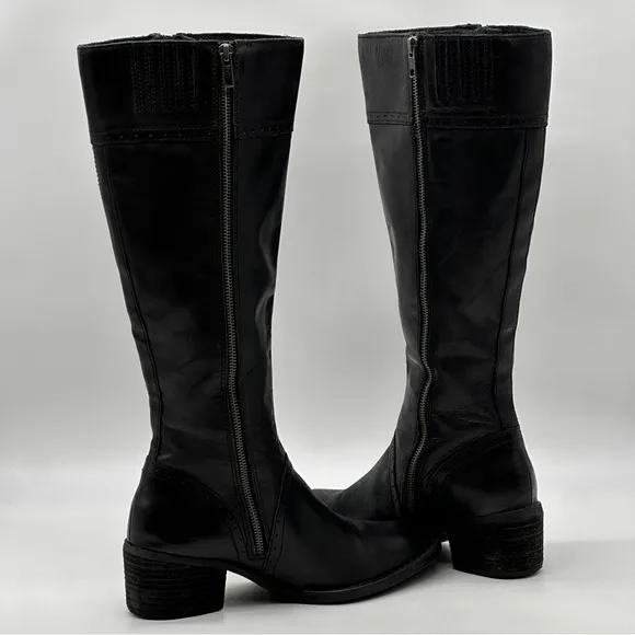 Born Tall Riding Boots. Size 9.5
