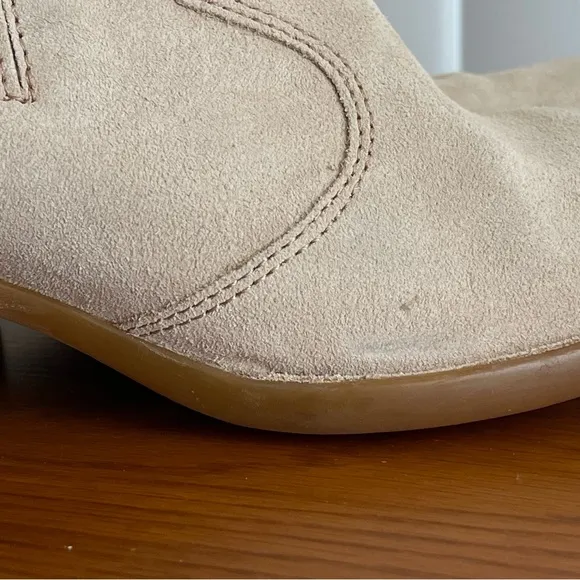 Born Wasatch Suede Ankle Boots Natural Sand Size 8