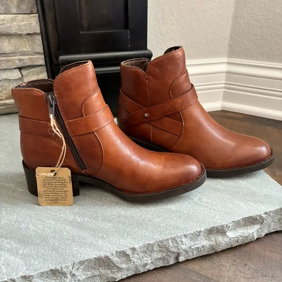 BORN Women's Size 6 Tori Comfort Brown Leather Ankle Booties Boots NIB