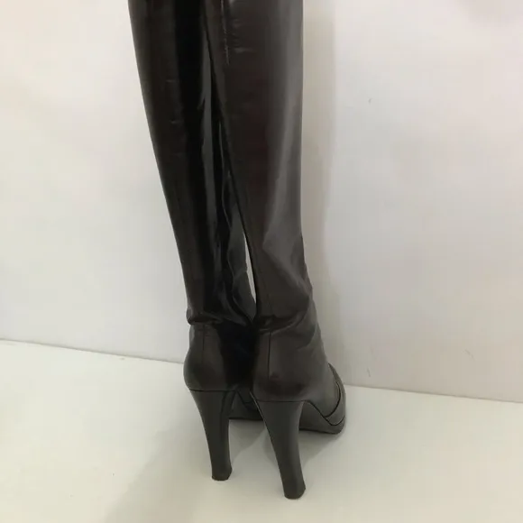 Brain Atwood Elegant Brown Knee-High Women's Boots Size 36