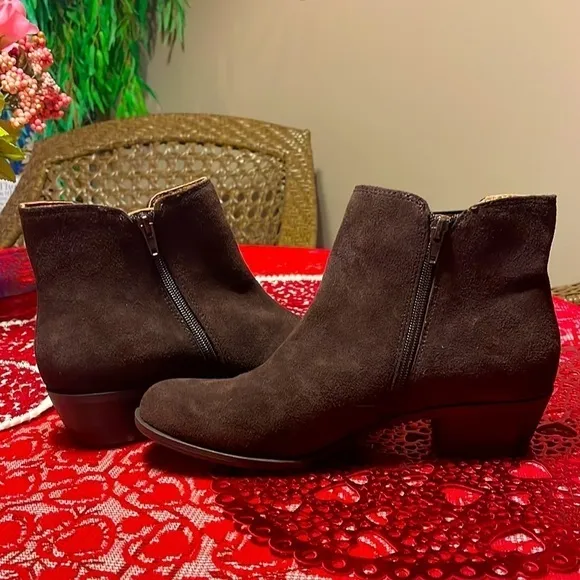 Brand New Lucky Brand Genuine Suede Slip On Brown Ankle Boots