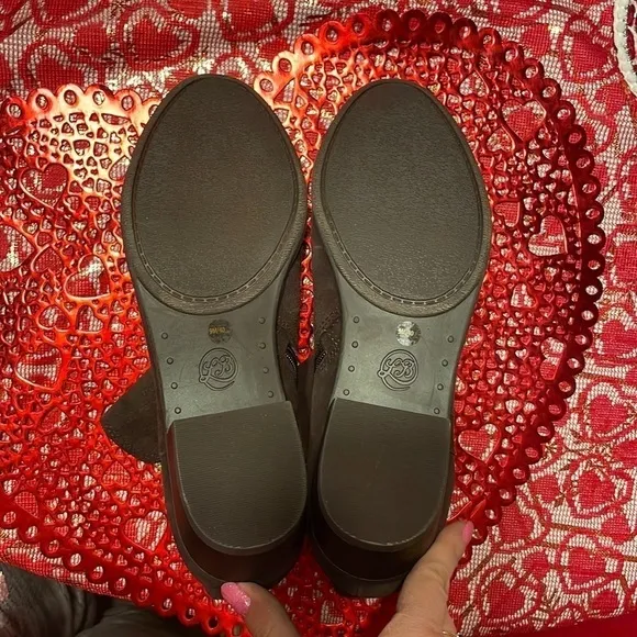 Brand New Lucky Brand Genuine Suede Slip On Brown Ankle Boots