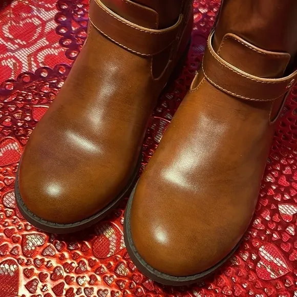 Brand New Michael Kors Girls Emma Heather Zippered Tall Riding Boots in Cognac