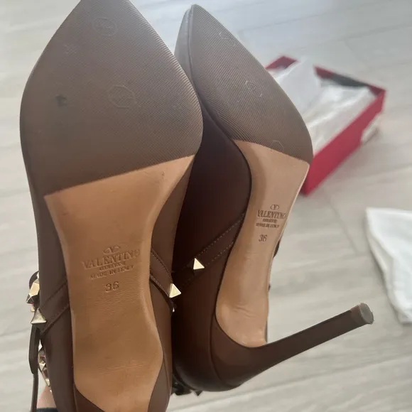 Brand new Valentino boots. 3 inches high heels boots.