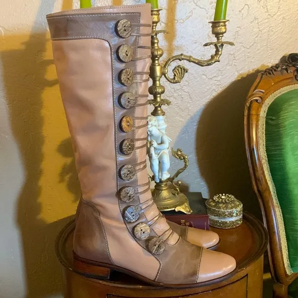 Brazilian Dulce Leather Boots.  Sz 7