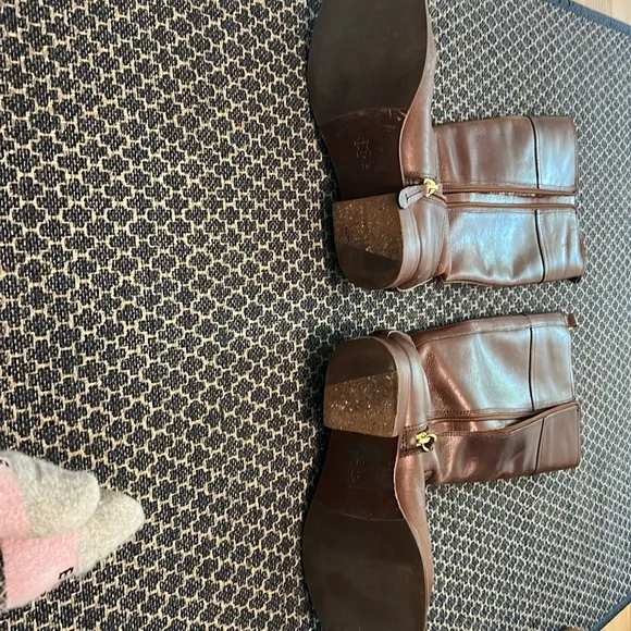Brown Tory Burch riding boots 7