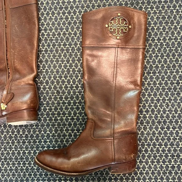 Brown Tory Burch riding boots 7