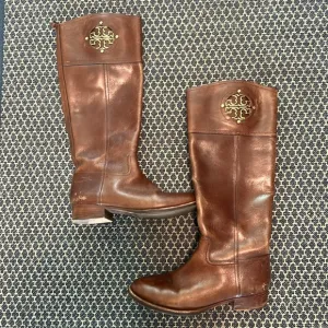 Brown Tory Burch riding boots 7
