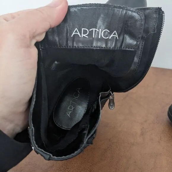 Brown's Shoes Artica insulated leather boot size 9