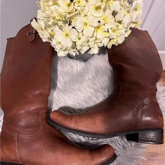 Bundle of Boots Frye &amp; Blondo