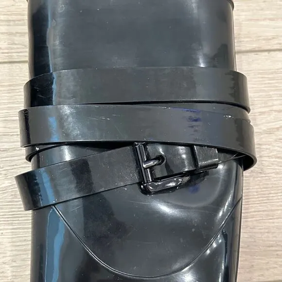 Burberry Women's Rain Boots Size 7.5 Black Tall Waterproof Plaid Lining Designer