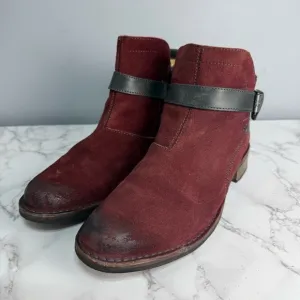 Bussola Women’s Harness Boots sz 9 (Euro 40) Suede Ankle #K362