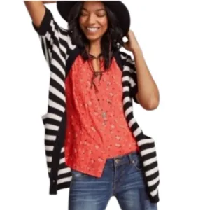 Cabi | Spring 2018 Whistler Black &amp; White Cardigan Sweater - Size: Small