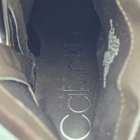 Calvin Klein Uda 2 Faux Suede Heeled Ankle Booties, Chocolate (Brown), Wmns 8.5M
