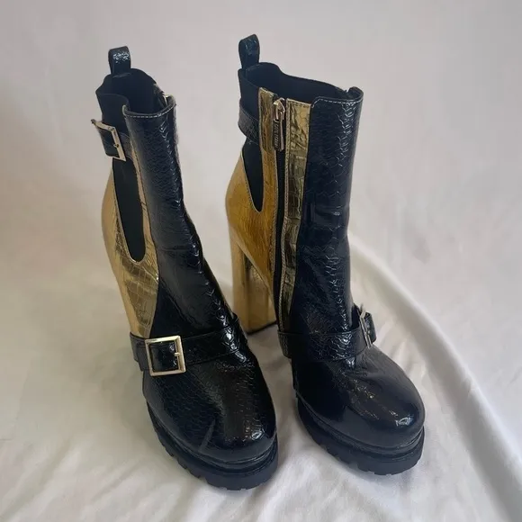 Cape Robbin Heeled Boot Black With Buckles &amp; Snakeskin Texture Size 8.5