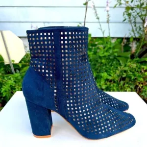 Cape Robin Caged Calf Heeled Boots Sz 11