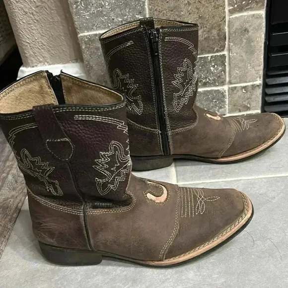 CARRETA BOOTS Cowboy Boots Embroidered leather 11