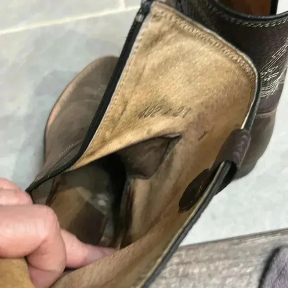 CARRETA BOOTS Cowboy Boots Embroidered leather 11