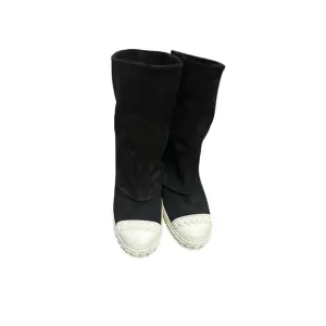 Cascadei Suede Ankle Boots Black/White Sz 7