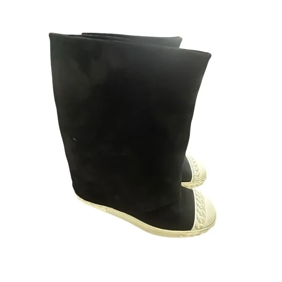 Cascadei Suede Ankle Boots Black/White Sz 7