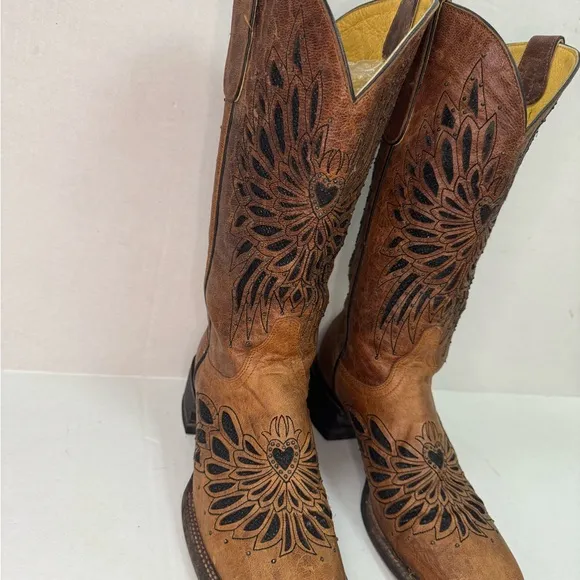 Cavender's Brown Leather Glitter Angel Wings Western Boots Size 8B.