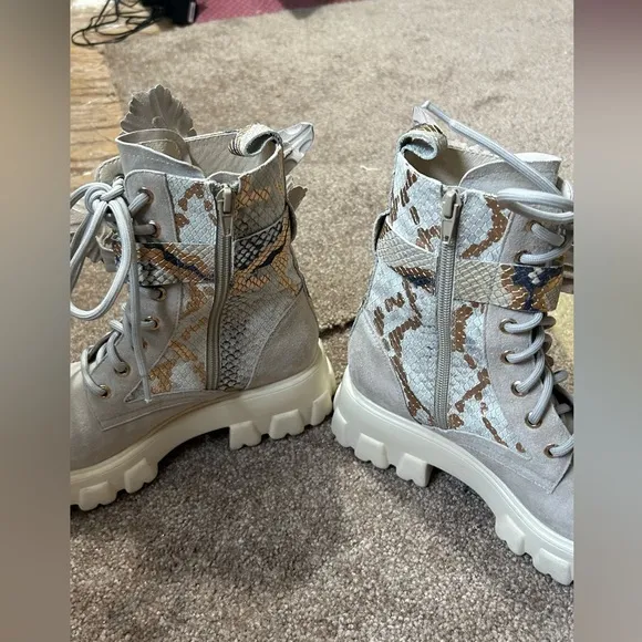 Cecelia New York Honey Booties 6.5