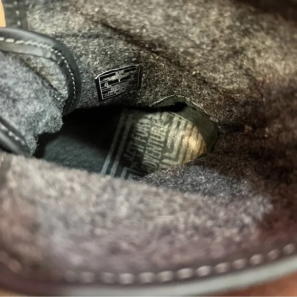 Chaco ‘Barbary’ Women’s Black Ankle Wool Fold Over Hiking/Walking Boots- SZ 8.5