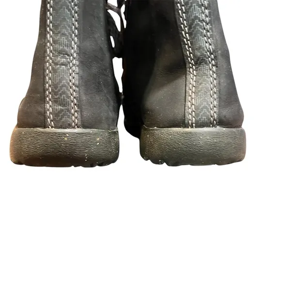 Chaco ‘Barbary’ Women’s Black Ankle Wool Fold Over Hiking/Walking Boots- SZ 8.5