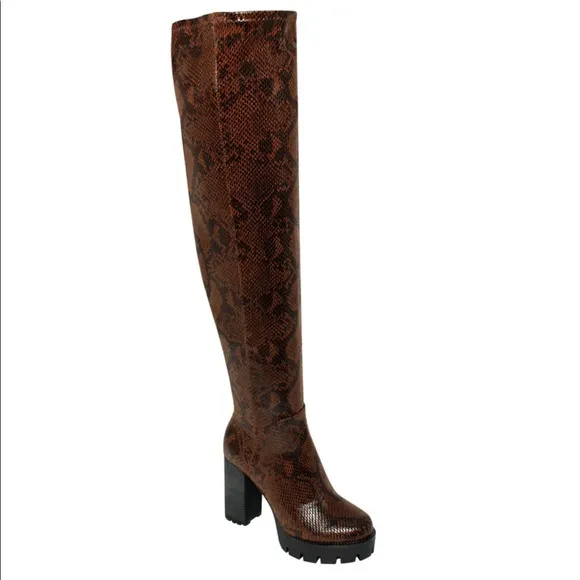 CHARLES BY CHARLES DAVID Women’s Snake Print Lug Sole Tall Boots Size 8