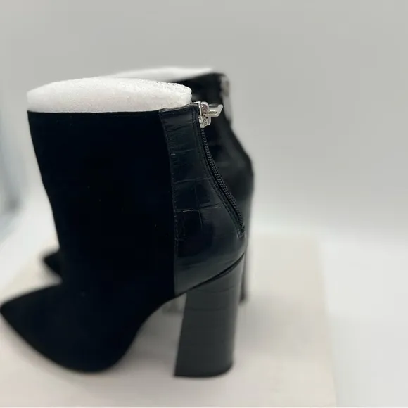 Charles David Women's Micro Fashion Boots, Black Suede, 5 M US NEW IN BOX