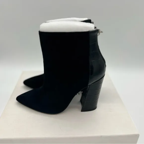 Charles David Women's Micro Fashion Boots, Black Suede, 5 M US NEW IN BOX