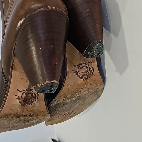 Charlie 1 horse Lucchese brown ladies leather western cowgirl boots Size 10