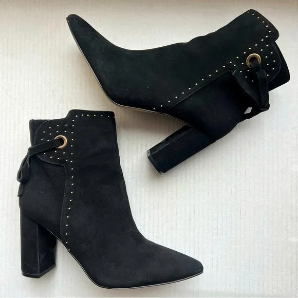 Chelsea &amp; Violet Miley Black Suede Block Heel Ankle Boots w/ Gold Rivets Sz 8.5