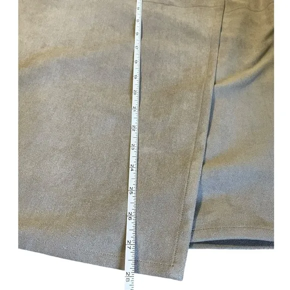 Chico's Black Label Tan Taupe Faux-Suede Wrap Skirt Chico's Size 2 Medium