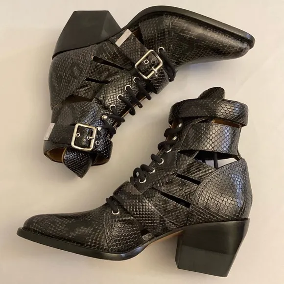 Chloe 10 (40) Rylee Snakeskin Leather Women’s Ankle Boots Booties Gray Black