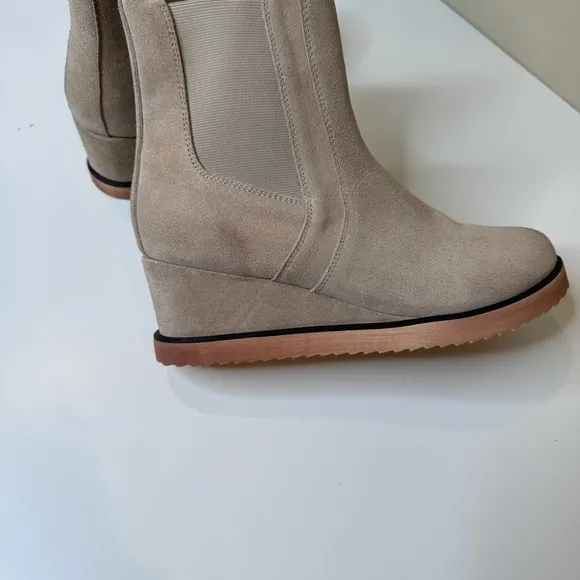 CHOCOLAT BLU MARCY BOOTS size 9.5 NWOT