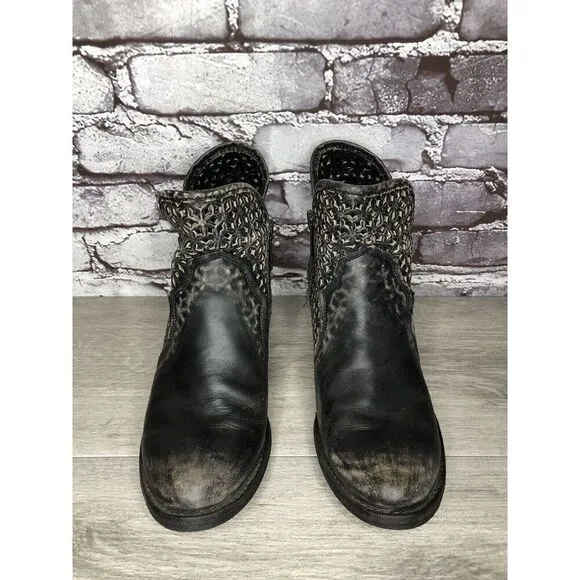 Circle G by Corral Black Leather Cut Out Distressed Heel Ankle Boots Women 9.5M