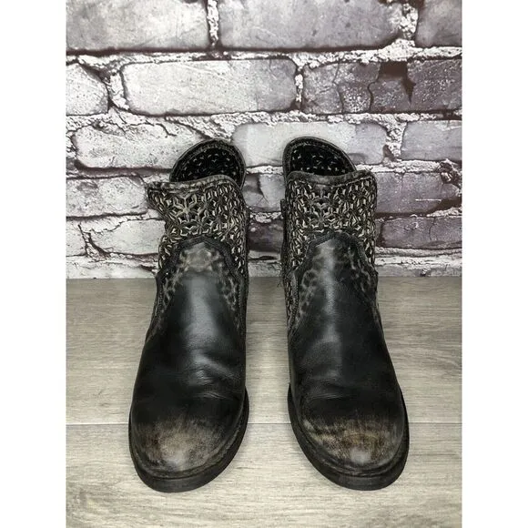 Circle G by Corral Black Leather Cut Out Distressed Heel Ankle Boots Women 9.5M