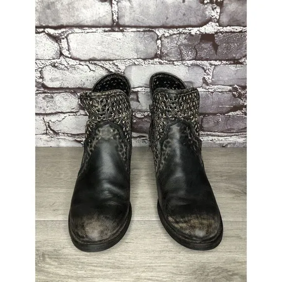 Circle G by Corral Black Leather Cut Out Distressed Heel Ankle Boots Women 9.5M