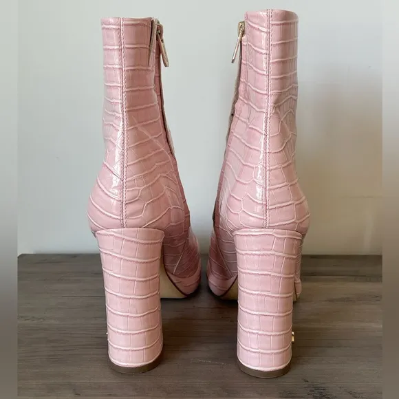 Circus by Sam Edelman Freddie Platform Croc-Embossed Ankle Boots Light Pink - 10
