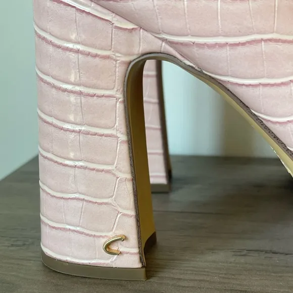 Circus by Sam Edelman Freddie Platform Croc-Embossed Ankle Boots Light Pink - 10
