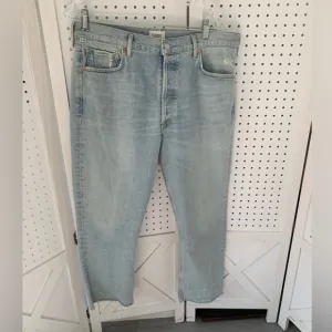 💚🔥Citizens of Humanity - Light Wash Charlotte Crop Jeans - 32