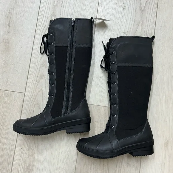 Clark’s Carina Pluma Black Fur Lined Snow Boots