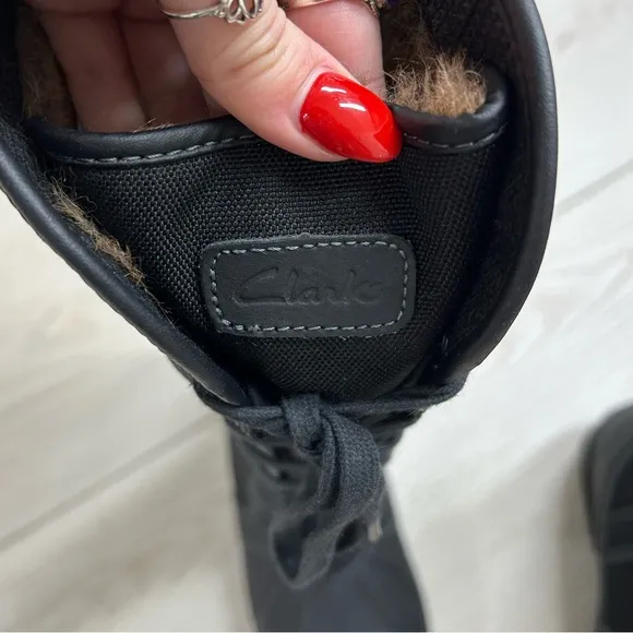 Clark’s Carina Pluma Black Fur Lined Snow Boots