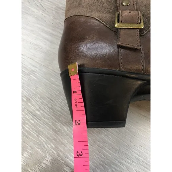 Clarks Ingalls 62424 Women's Dover Brown Boot Size 8.5 Block Heel Bootie Brown